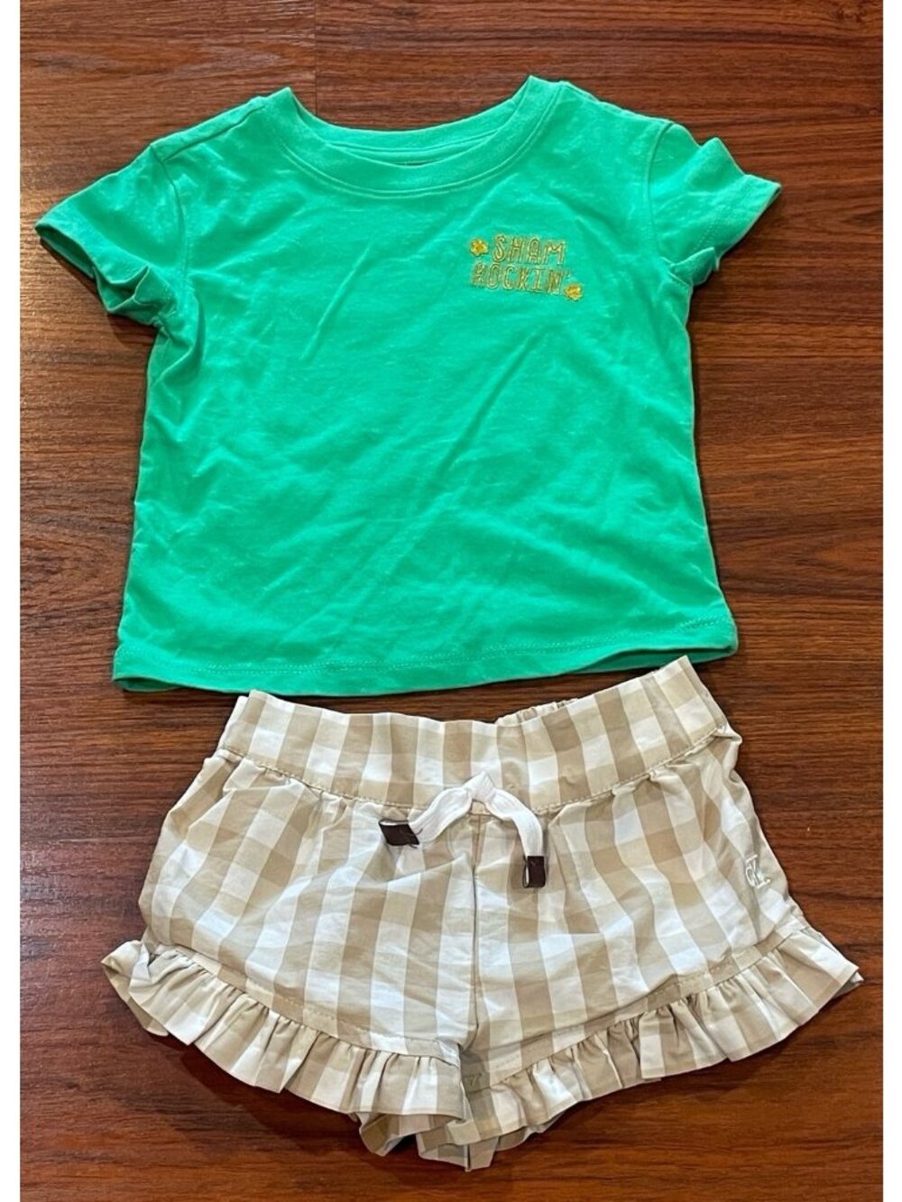 CALVIN KLEIN JEANS AND CAR AND JACK SHIRT AND SHORT 12M